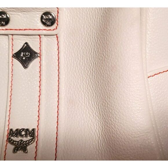 MCM White Leather Shoulder Bag with Red Stitching - Picture 13 of 16